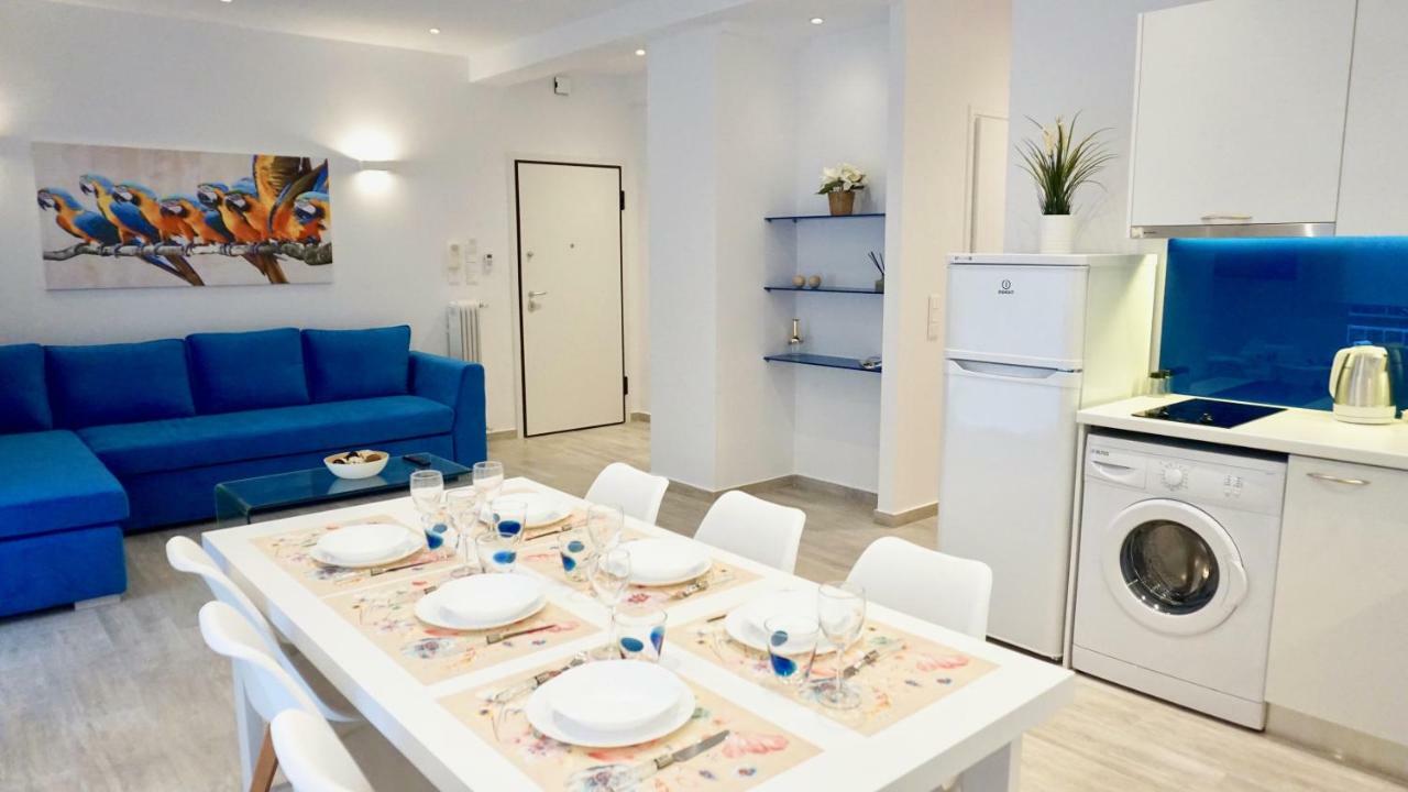 Modern & Central Apt In Атина Екстериор снимка
